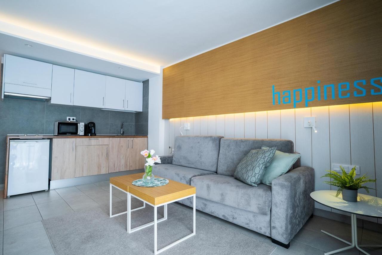 Apartamentos Vacacionales Broncemar ซานบาร์โตโลเม ภายนอก รูปภาพ